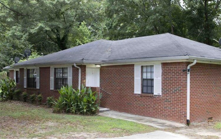 150 Meadowbrook Ct, Unit UnitB in Fayetteville, GA - Building Photo