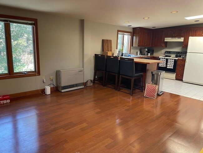 576 Marrett Rd in Lexington, MA - Building Photo - Building Photo