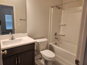 271 Chestnut Dr in Brunswick, GA - Building Photo - Building Photo