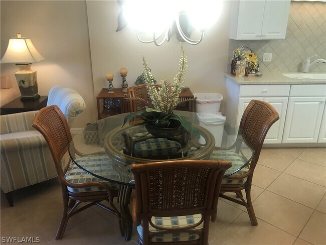 9601 Spanish Moss Way in Bonita Springs, FL - Building Photo - Building Photo