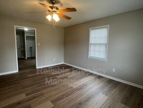 505 E Elizabeth St in Selma, NC - Building Photo - Building Photo