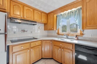 3 Melo Rd in Woburn, MA - Building Photo - Building Photo