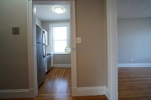 79 Gordon St, Unit 19 in Boston, MA - Building Photo