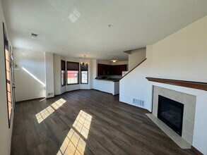 7223 Jewel Ln N in Maple Grove, MN - Building Photo - Building Photo