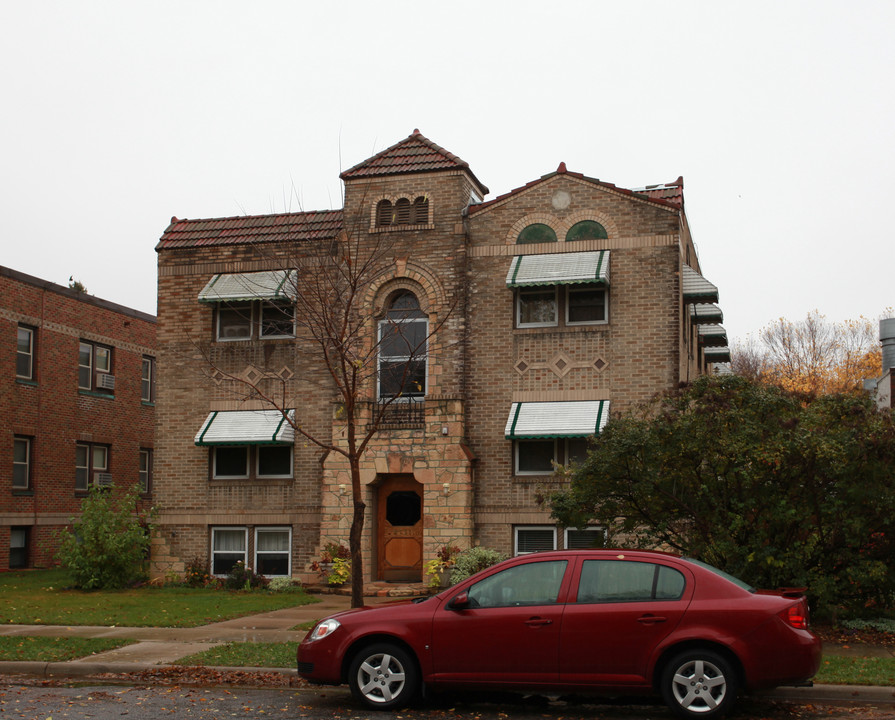 4731 Nicollet Ave in Minneapolis, MN - Building Photo