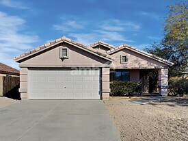 2637 S 63rd Dr in Phoenix, AZ - Building Photo