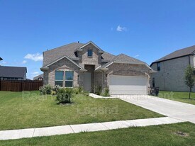 442 Diamond Creek Dr in Forney, TX - Building Photo