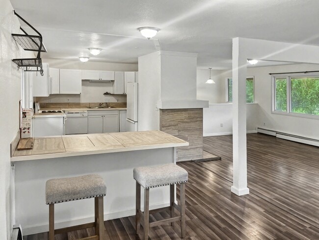 9324 Kavik St in Anchorage, AK - Building Photo - Building Photo