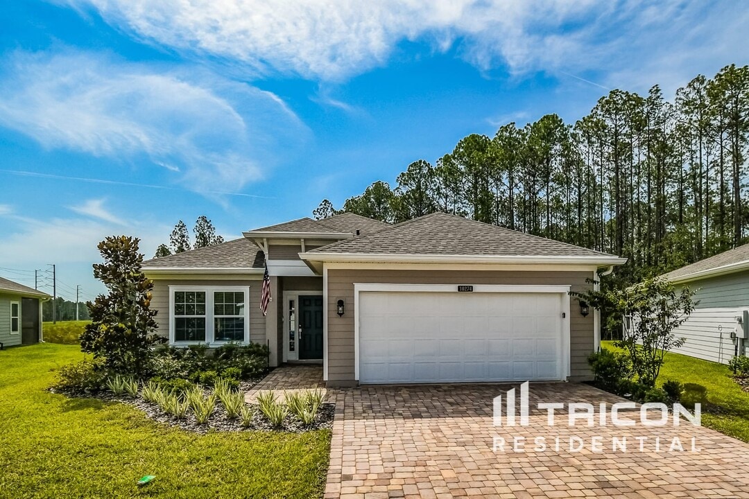 10274 Pavnes Creek Dr in Jacksonville, FL - Building Photo