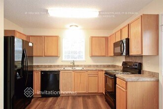 4350 Perkins Rd in Charlotte, NC - Foto de edificio - Building Photo