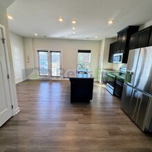 225 Goldenstar Ln in Portsmouth, VA - Building Photo - Building Photo