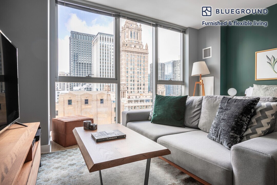 201 N Garland Ct in Chicago, IL - Foto de edificio