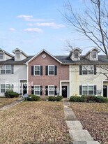 8612 Thomas Ln in Riverdale, GA - Building Photo