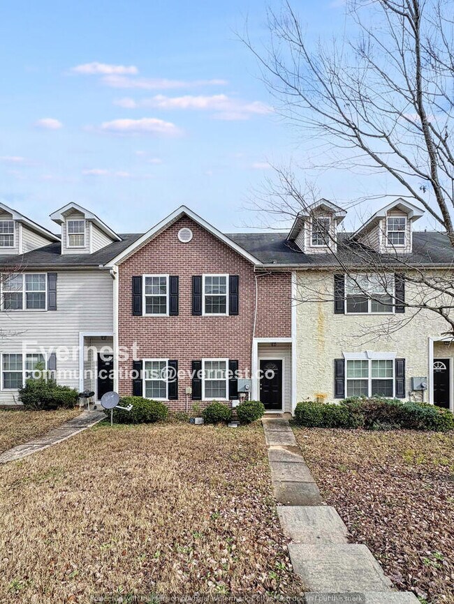 property at 8612 Thomas Ln