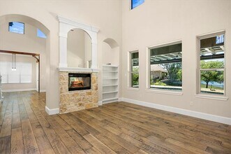 2310 Vienna Dr in Granbury, TX - Building Photo - Building Photo