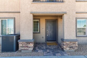 5669 Steampunk St in Las Vegas, NV - Building Photo - Building Photo