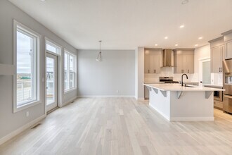 228 Seton Villas SE in Calgary, AB - Building Photo - Building Photo