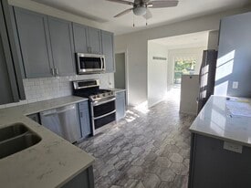 3011 17th Ave S in Minneapolis, MN - Building Photo