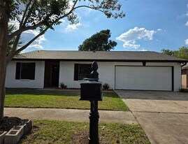 7423 Weatherhill Ln in Houston, TX - Building Photo