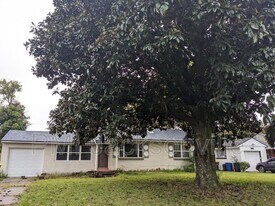 5058 Polaris St in Jacksonville, FL - Building Photo