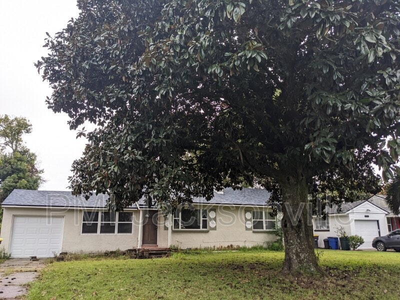 5058 Polaris St in Jacksonville, FL - Building Photo