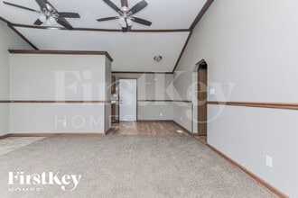 2102 E Edgewood Ave, Unit Bryant in Indianapolis, IN - Foto de edificio - Building Photo