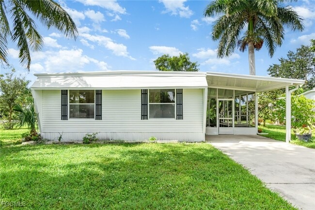 91 Twin Palms Dr in Naples, FL - Building Photo - Building Photo