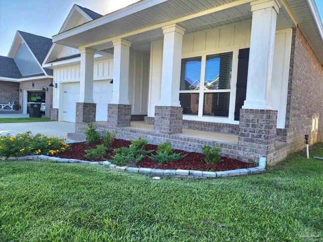 7890 Burnside Lp in Pensacola, FL - Building Photo - Building Photo