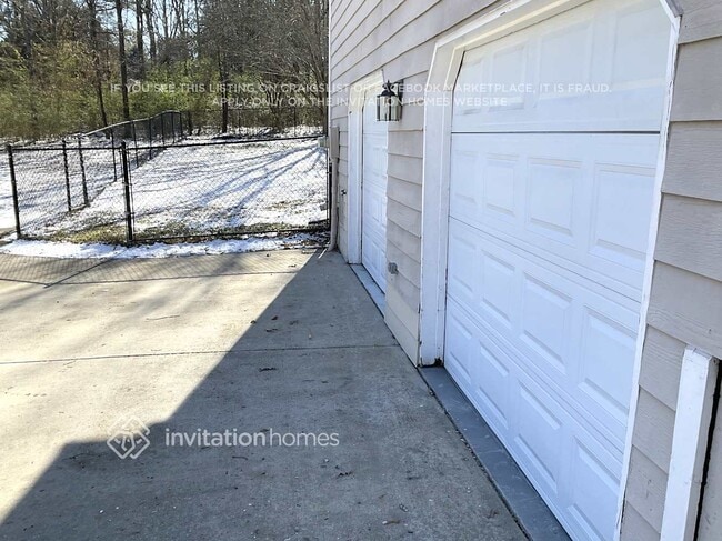 48 Fenwick Ct in Grayson, GA - Foto de edificio - Building Photo