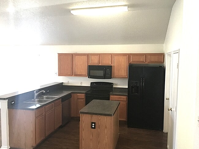 7221 Ranger Way in Fort Worth, TX - Building Photo - Building Photo
