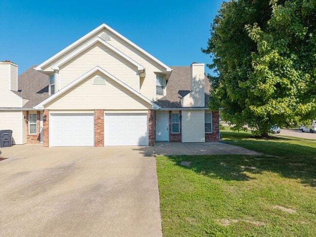 4303-4305-4305 Cheryl Ct