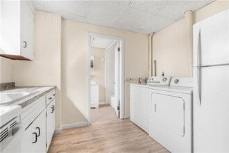 3421 Pawtucket Ave in East Providence, RI - Building Photo - Building Photo