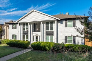 4235 Cole Ave in Dallas, TX - Building Photo