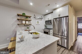 819 D St NE in Washington, DC - Building Photo - Building Photo