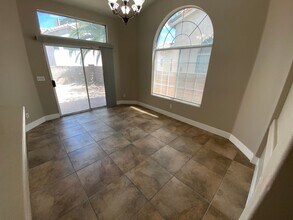 256 Finestra Dr in Henderson, NV - Building Photo - Building Photo