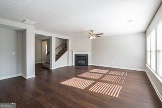 15 Candy Lilly Ln in Dallas, GA - Building Photo - Building Photo