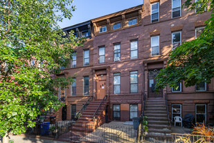 228 Van Buren St in Brooklyn, NY - Building Photo