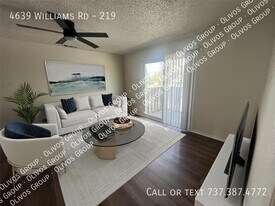 4639 Williams Rd in Benbrook, TX - Building Photo