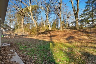 930 Bond Ave in Gastonia, NC - Foto de edificio - Building Photo