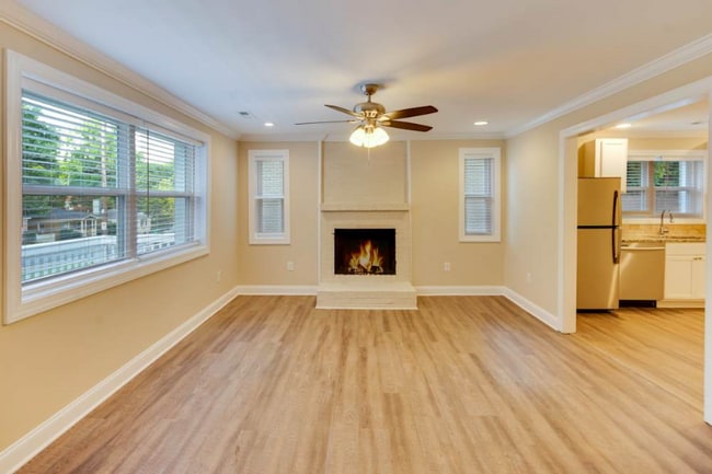 property at 1519 Lasalle St