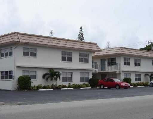 2300 SE 2nd St in Pompano Beach, FL - Building Photo - Building Photo