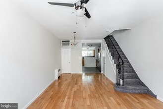 2631 S Juniper St in Philadelphia, PA - Building Photo - Building Photo