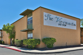 The Veranda Apartment Homes in El Paso, TX - Building Photo - Building Photo