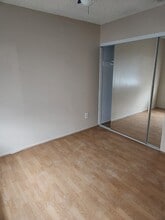 6839 John Dr in Riverside, CA - Building Photo - Building Photo