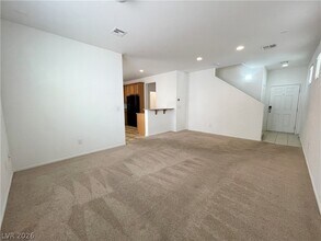 7622 Jasmine Falls Dr in Las Vegas, NV - Foto de edificio - Building Photo