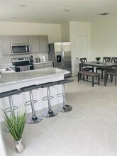 916 SE 19th St in Homestead, FL - Building Photo - Building Photo