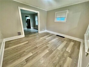 342 Champlain St in Rochester, NY - Building Photo - Building Photo