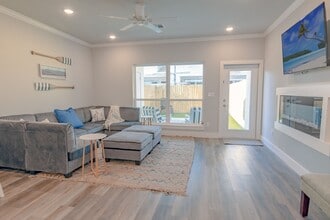 14010 Fortuna Bay Dr in Corpus Christi, TX - Building Photo - Building Photo