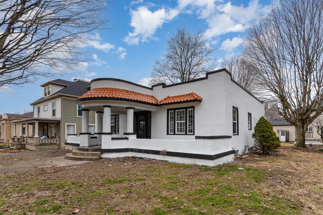 236 E Church St in Xenia, OH - Building Photo - Building Photo