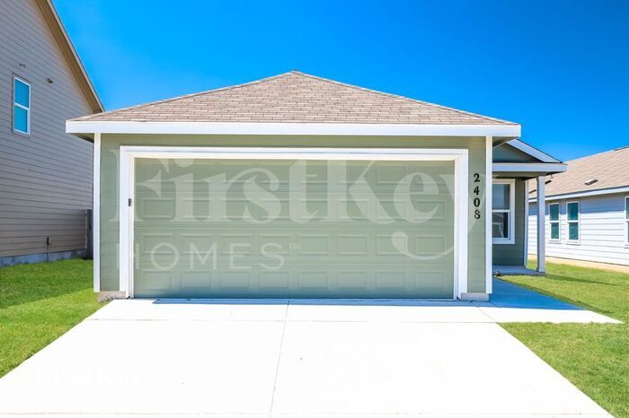 2408 Lake Hls in New Braunfels, TX - Building Photo
